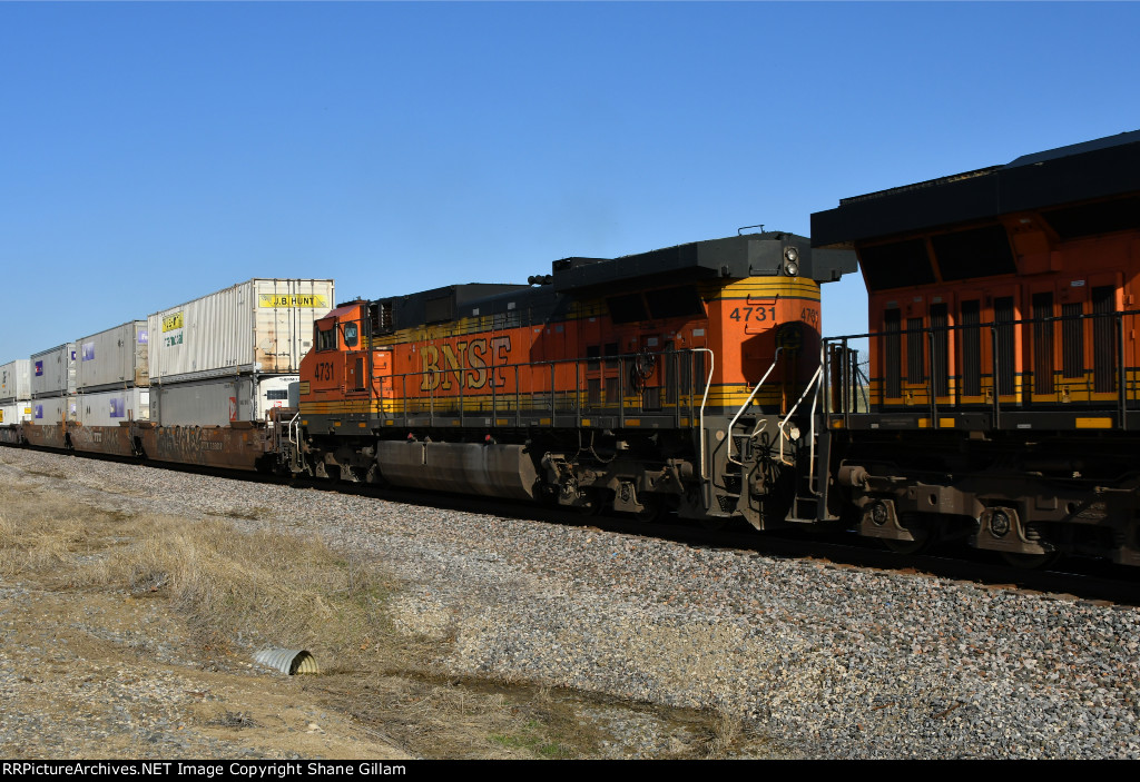 BNSF 4731 Roster shot